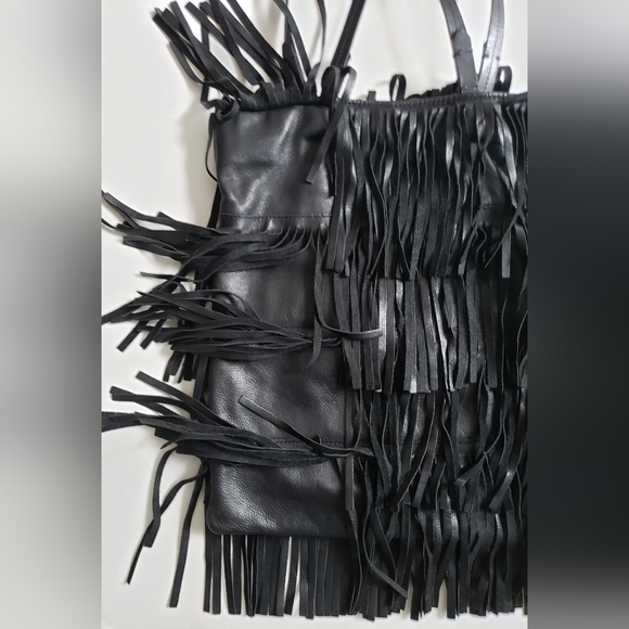 Zara | Leather Shoulder Bag with Fringe - Picture 5 of 16